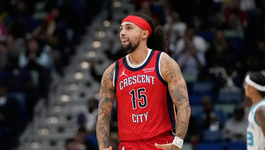 鹈鹕黄蜂生死时刻：撤步三分绝杀！阿尔瓦拉多一防一攻助鹈鹕首胜