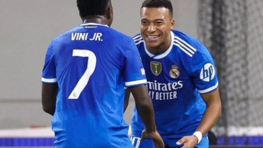 7分钟戴帽！全场轰4球！26岁姆巴佩杀疯了：皇马第4人 欧冠5场9球