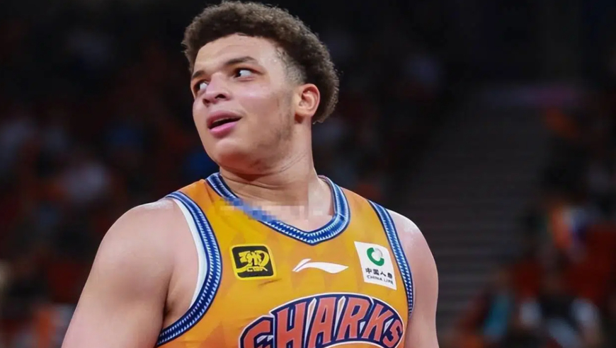 文班克星归来！洛夫顿重返NBA，携手杨瀚森上演CBA德比