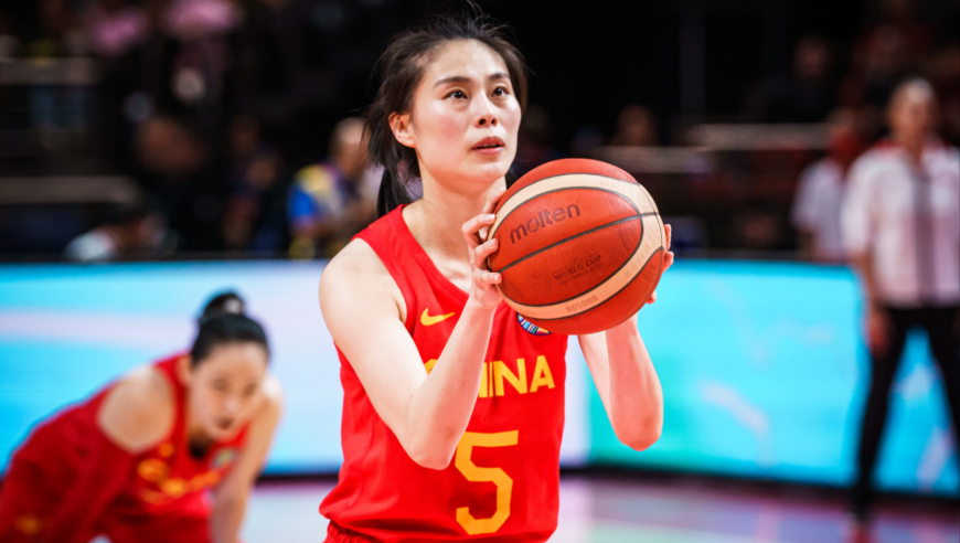 中国巴西加时全程：对手三分绝平 张子宇关键封盖王思雨罚球收比赛