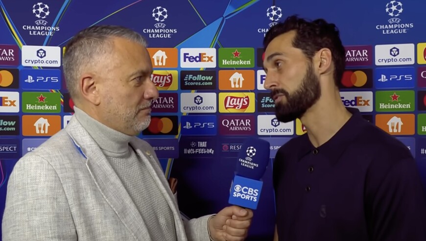 阿韦洛亚：比赛中断后穆帅希望踢完，我必须询问维尼修斯意愿