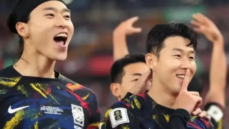 国足提前一轮出局！3700万小国逆袭首进世界杯！至此亚洲已有五队提前出线！