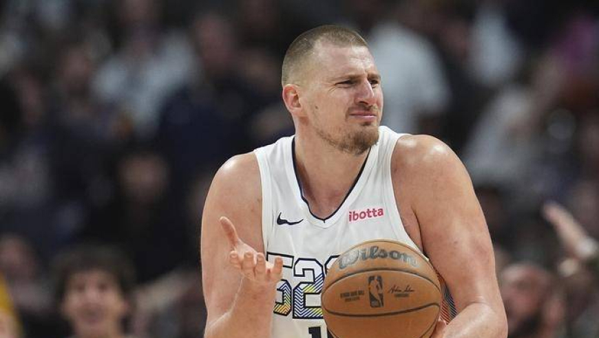 NBA首笔重磅交易，约基奇或加盟湖人，詹姆斯空降丹佛高原