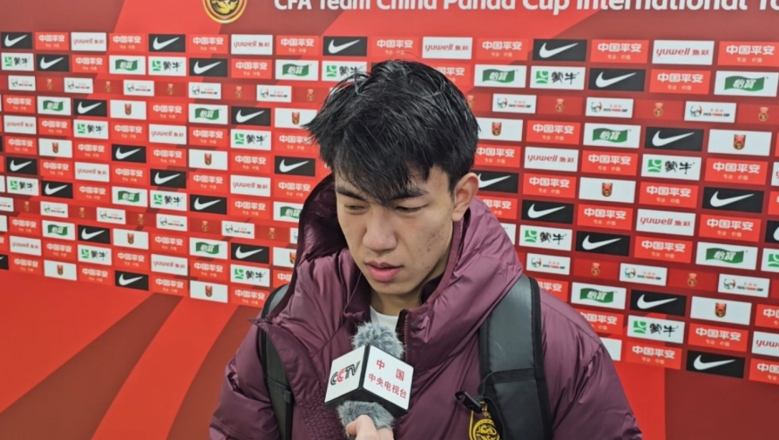 王博豪称“荷乙节奏很快”，原地反省错失的机会：应该打上角