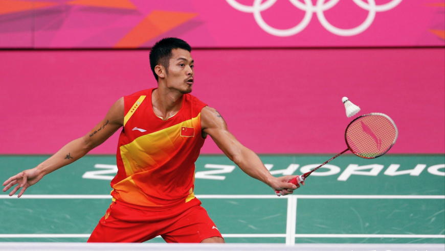 林丹独门绝学刀削球解析，不转身劈杀克星，李宗伟也难破解｜体坛记忆