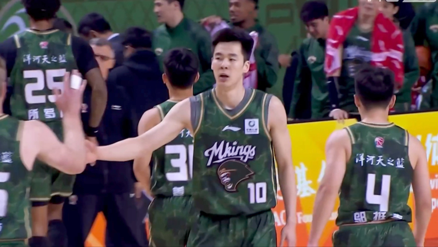 郭昊文三节22+7集锦：飞天暴扣展现出色身体状态 打板三分太神奇