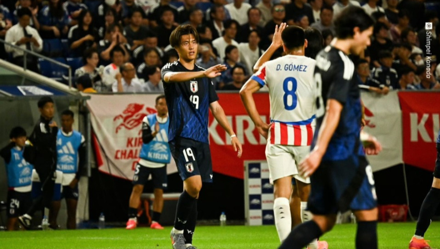 韩国0-5巴西，日本2-2巴拉圭，国足在干嘛？王钰栋被泰国球员飞踹