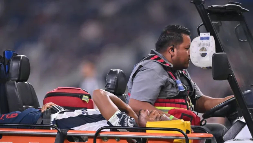 前曼联金童马夏尔意外受伤紧急送医！