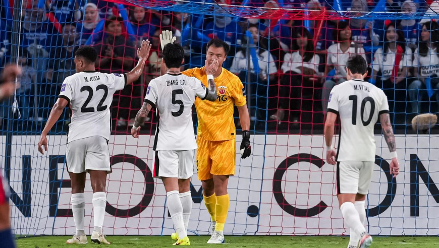 活久见！速看海港被狂射48脚0-0柔佛全过程，门将12次扑救开挂