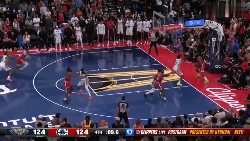 太刺激！慢镜还原伦纳德晃飞两人逆天中投压哨绝杀鹈鹕，哈登疯狂庆祝