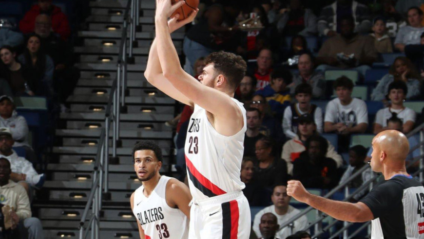 曝开拓者惨败火箭后内部开会！格兰特卡马拉发起 克林根遭队记批评