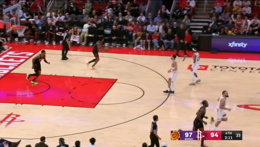 一秒都不敢眨眼！火箭vs太阳最后2分钟：杜兰特逆天3分绝杀引爆全场