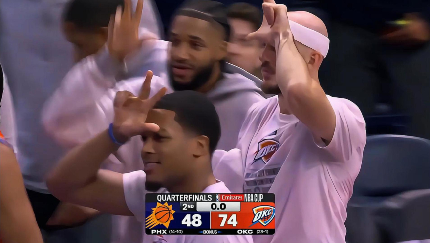 夸张到离谱！雷霆四分钟命中6记三分球狂轰20分 半场就打穿太阳