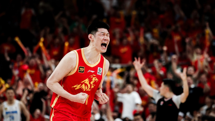 社媒零作品！赢球后藏在角落的中国邓肯！中国男篮最低调的球员！