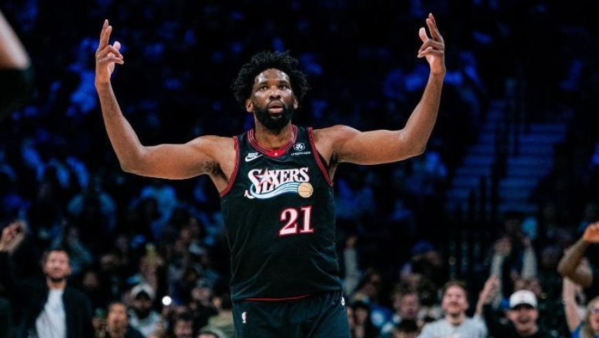 恩比德27+6+4马克西14中3，波特28分完胜保罗乔治，篮网复仇76人