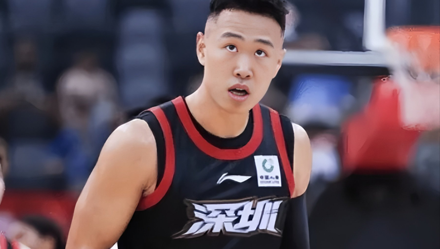 郭士强观战！贺希宁狂砍31分集锦 全场15中13跳投无视防守