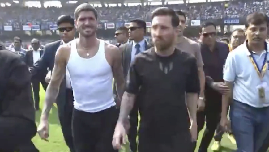 印度球迷：梅西就待了10分钟+没表演射门 花1000块连他脸都没看到