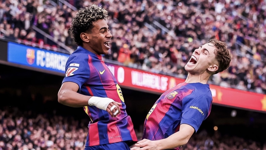 足坛一夜动态：亚马尔戴帽巴萨4-1 利物浦5-2 拜仁3-2逆转绝杀