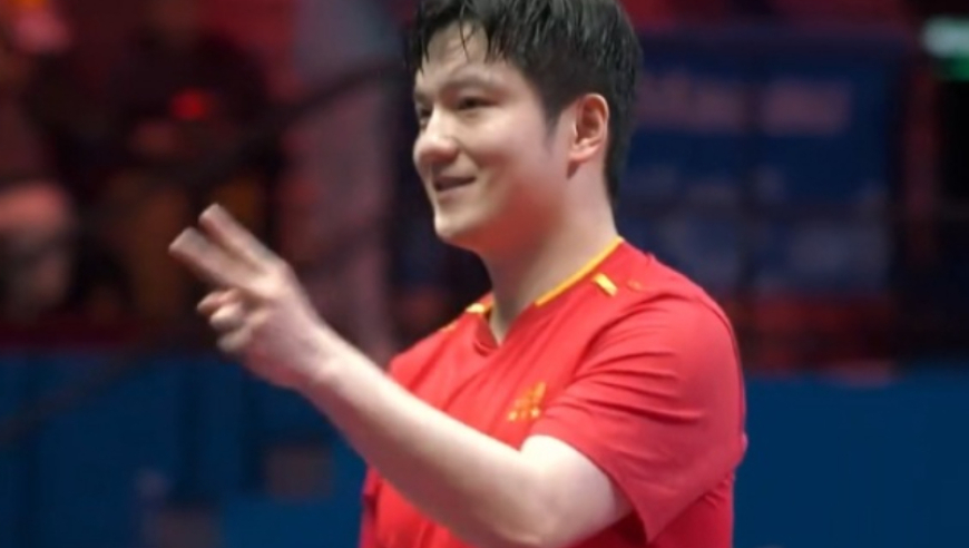 比肩马龙！击败世界前二夺冠！无世界排名的樊振东，再次证明了自己的实力