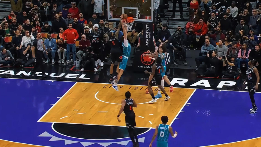 18日NBA官方十佳球：活塞杜伦空接隔扣燃爆主场 猛龙两次关键封盖绝杀