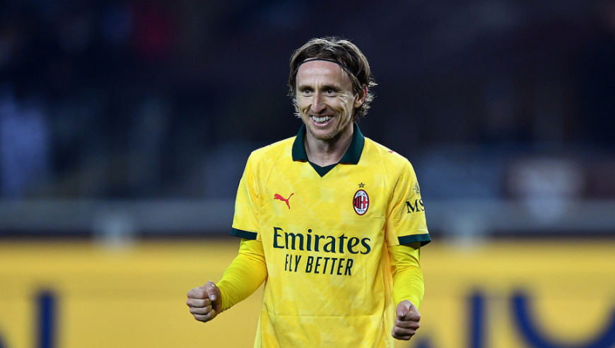 皇马后悔么？40岁魔笛仍不老！助米兰领跑意甲+连续10轮踢满全场