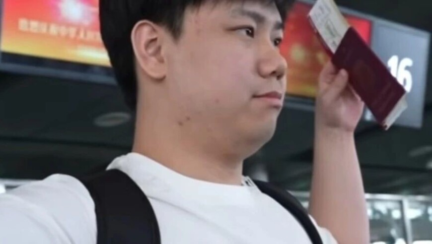 这也能有节奏？打野Shadow意大利护照曝光，网友质疑BLG不是全华班了！