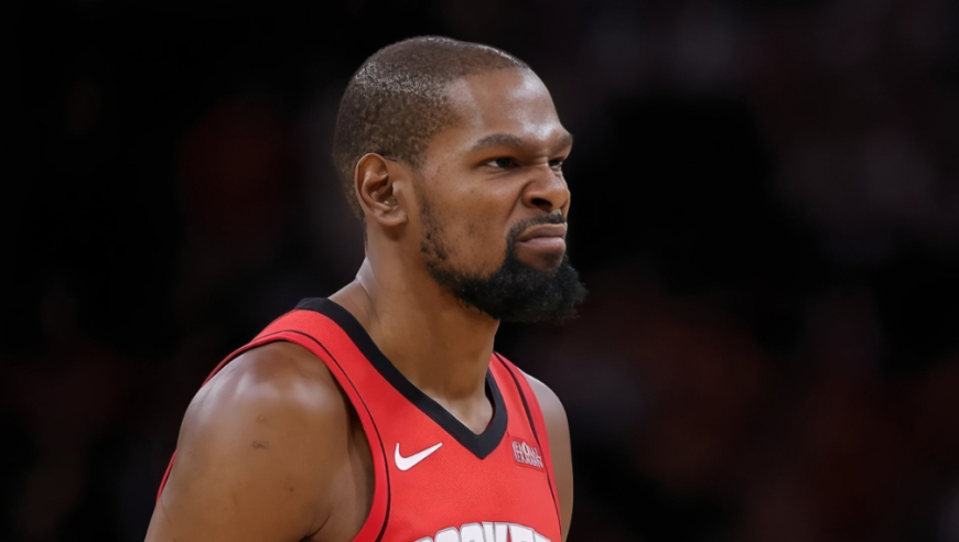 他真的太想赢了！杜兰特vs老鹰25分6助攻集锦：罚球不中狠拍脑袋