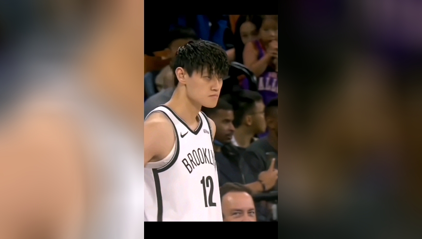曾凡博nba中国赛登场了！没想到直接来了一个下马威！