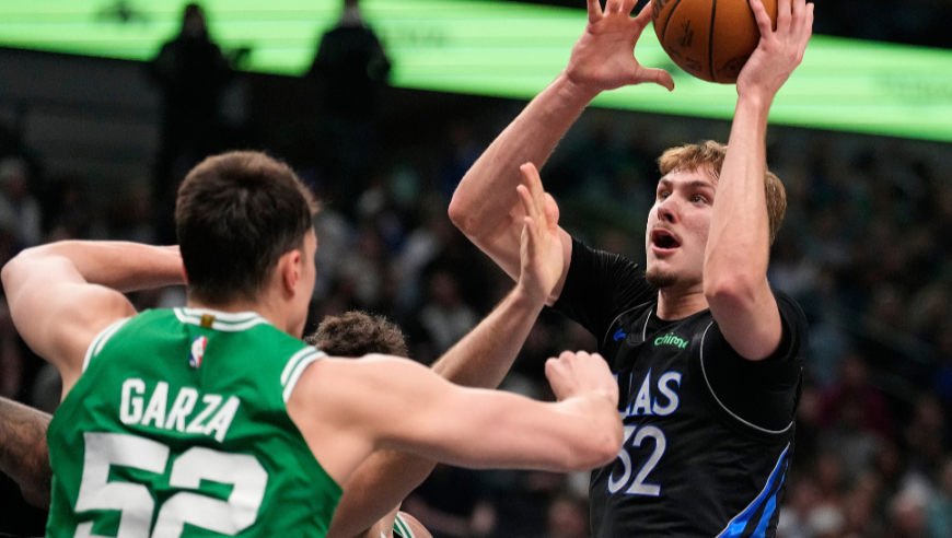 独行侠弗拉格vs凯尔特人36分9篮板集锦：末节连轰15分兑现天赋