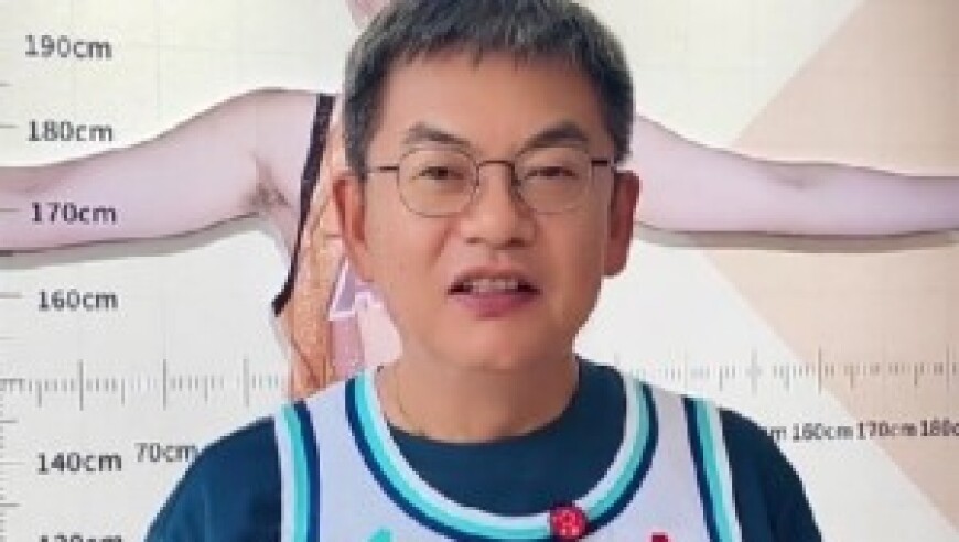苏群：瀚森的基本功得到了全方位展示 比卢普斯在场笑得合不拢嘴