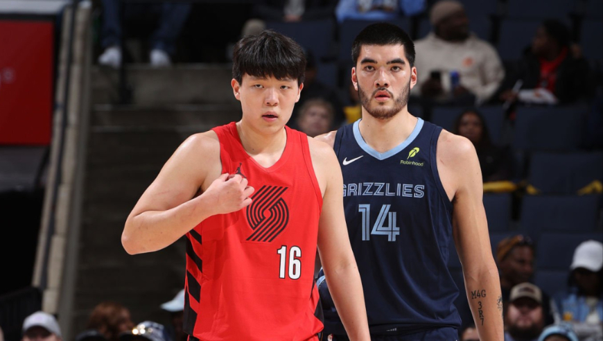 杨瀚森首次先发首节4分钟：攻防被伊迪打爆+科沃德致其2犯 被换下场连连摇头