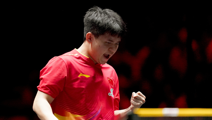 不敌15岁小孩哥，林诗栋自我救赎！国乒3-1伊朗半决赛对阵日本