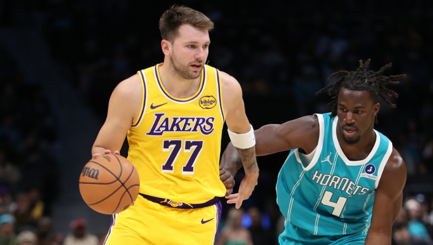 卢卡Magic！东契奇对黄蜂38+6+7集锦：突破暴起挂筐隔扣