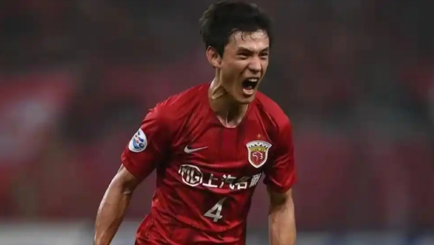 太刺激！慢镜还原海港神级贴地斩读秒绝杀，上海海港3-2武汉三镇