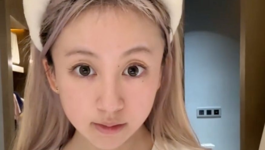 遭球迷辱骂！韦世豪妻子打破沉默+录视频带货 王大雷留言引发热议