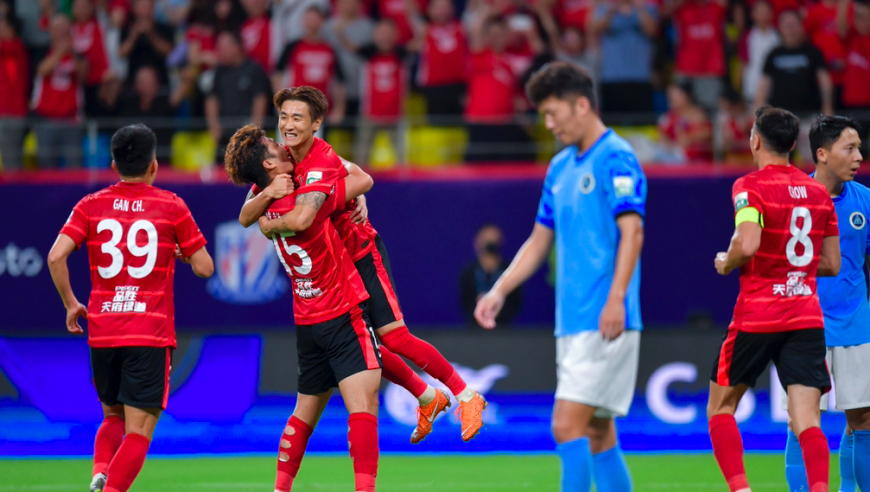 中超：蓉城5-0新鹏城近3轮首胜 韦世豪罗慕洛严鼎皓3人传射建功