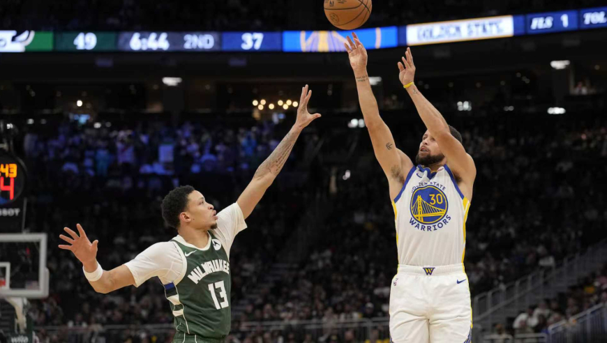 Top时刻 | 31日十佳球：库里罗林斯对飙 阿德巴约隔扣文班