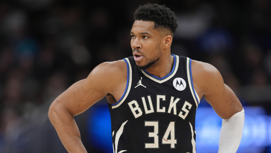 3日NBA官方十佳球：字母哥空接扣篮绝杀 湖人海斯展翅肆虐篮筐