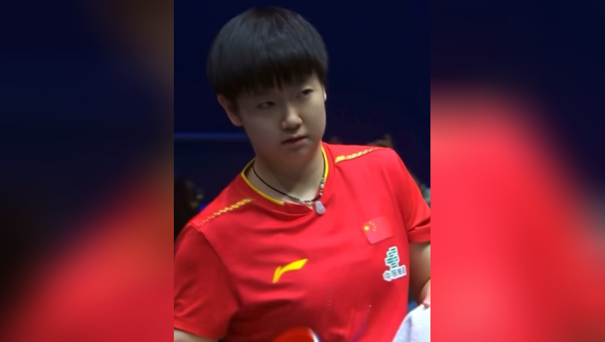 3-1！孙颖莎击败袁嘉楠，10-1后故意送分，接发球直接打飞
