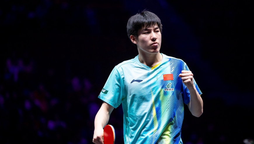 温瑞博vs莫雷加德制胜局：神仙球制胜逆转世界第二 解说比球员还燃