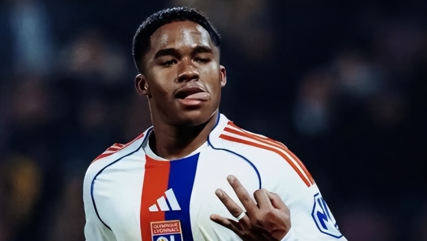 6场狂造6球，巴西神童新东家彻底爆发，4大英超豪门疯抢，皇马不放人