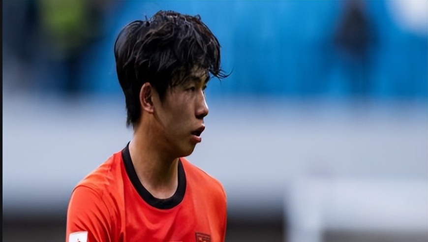 U22国足新集训名单出炉，两人落选引发巨大争议，足协选人真看不懂