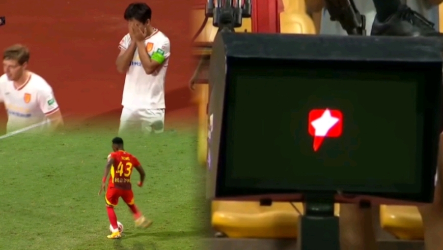 向余望破门重庆铜梁龙客场2-1！对手外援原地射点球，VAR事故不断
