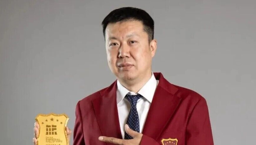 中国篮协：热烈祝贺王治郅