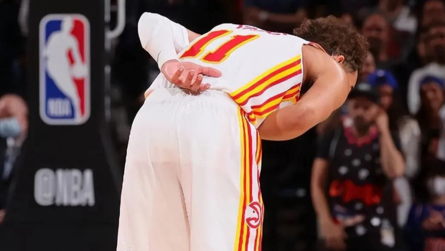 巨星也尴尬！人设崩塌现场！NBA史上球星社死瞬间！