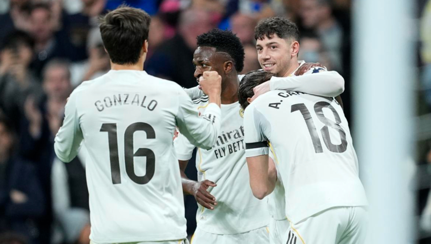 西甲最新积分战报：塞尔塔补时绝平，皇马狂轰4球，巴萨掉到第2