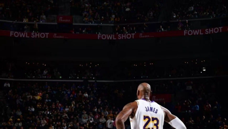 西部排名大变脸！马刺第2，湖人火箭抢第4，勇士升第8，快船摆脱倒1