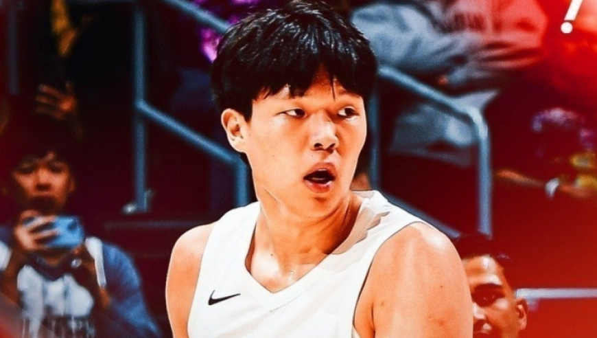 徐静雨：杨瀚森带女友吃火锅是去旅游的 要你挣1个亿还有奋斗目标吗？