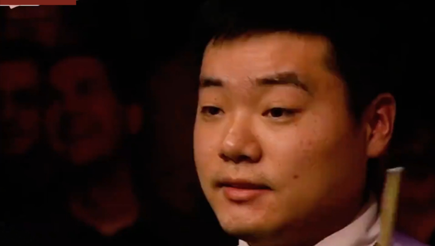 体坛记忆｜疯狂反做斯诺克丁俊晖三连鞭打懵罗伯逊，绝境下强势逆转