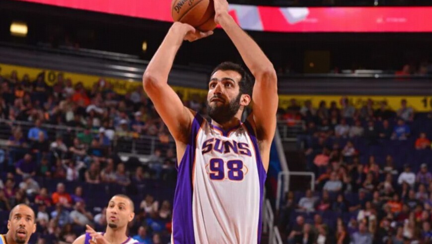 一个伊朗人，想到美国打NBA有多难？